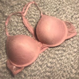 Racerback, Clip-front push-up bras